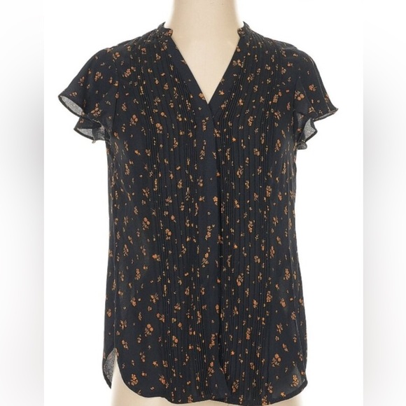 Floral Navy Blouse with Ruffle Sleeves - Picture 4 of 6